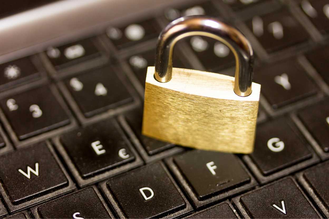 защита персональных данных в сети интернет. возможности защитить себя в интернете.